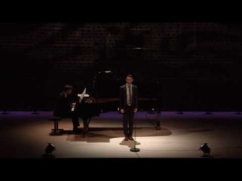 Gabriel Kahane: Neurotic and Lonely