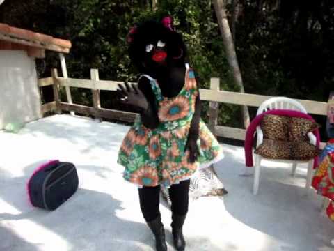 Maluca da laje também quer ser Vip em Manaus