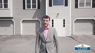 94 TENNIS PLAZA RD, UNIT 1, DRACUT:  Stunningly Updated 2 Bed/1 Bath Unit w/Garage