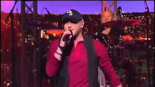 Cole Swindell &#39;Chillin&#39; It&#39; LIVE on Letterman