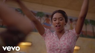 The Get Down - &quot;Turn The Beat Around&quot; Clip