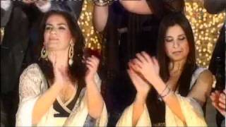 Raya Real - Madre en la puerta hay un niño - Nochebuena Andaluza 2010