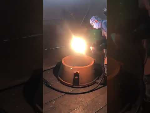 Jointed Carbon Arc Gouging 16mm using our DCI-12 1300amps machine 