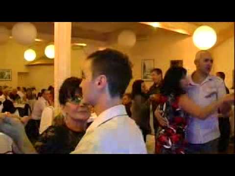 NE PLAČI MAJKO ZA KĆERKOM SVOJOM - PARTY BAND DRAGANIĆ