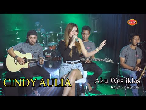 Cindy Aulia - Aku Wes Iklas | Dangdut (Official Music Video)