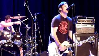 Chasing Rainbows [HD], by No Use For A Name (@ Melkweg, 2010)