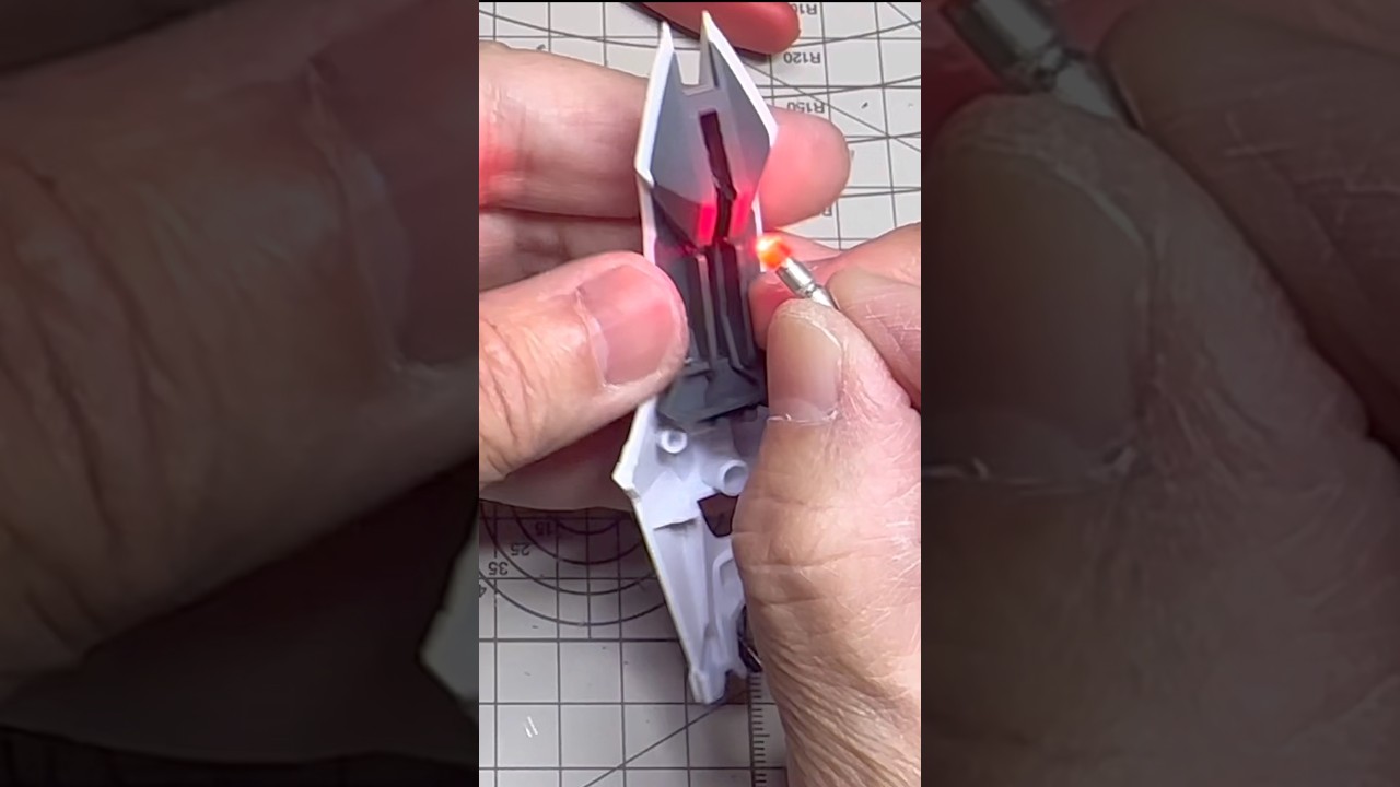 【ガンプラ】HGペーネロペーのモノアイ？を発光改造！#gunpla #閃光のハサウェイ #キルケーの魔女 #ガンダム #gundam