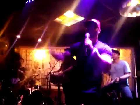 Grupo É BOM DEMAIS - Toca da Gambá