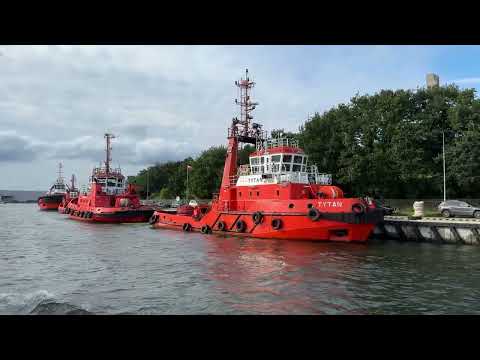 Rejs statkiem Żeglugi Gdańskiej - Gdańsk - Westerplatte. 03.09.2023 r. Um cruzeiro em um navio de Żegluga