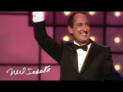 Neil Sedaka - Calendar Girl (Live From Her Majesty's, March 18, 1984)