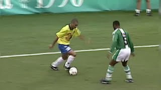 Download lagu Ronaldo Fenomeno - The Greatest Dribbler of All Time mp3 Download lagu Ronaldo Fenomeno - The Greatest Dribbler of All Time mp3