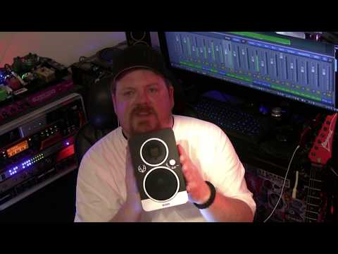 Обзор мониторов EVE AUDIO SC203