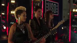 Pitch Perfect 3 - How a Heart Unbreaks (Lyrics) 1080pHD