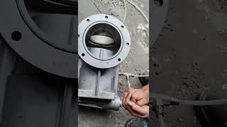 Download lagu Working of loading and unloading kit of atlas copco compressor mp3