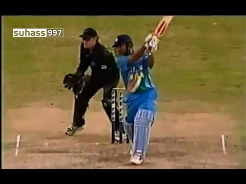 Virender Sehwag 130 - blasts a superb century vs New Zealand 2003