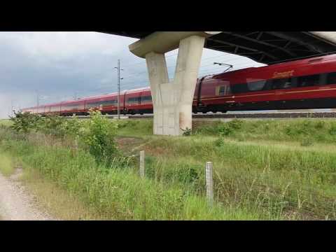 AV 9914 NTV in transito al Km 93,6