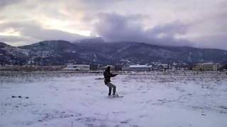 preview picture of video 'snowkiting florina 26-1-2010blaze II 7m'