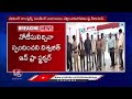 RTC Officials Issues Warning To Jeevan Reddy In Shopping Mall Issue | Nizamabad | V6 News - Video