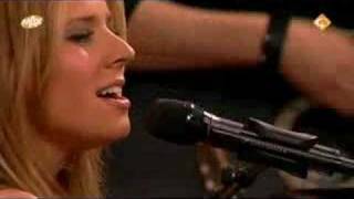 Lucie Silvas - The Same Side (Live @ Max & Catherine)
