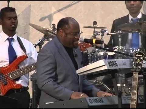 Dr Myles Munroe - Brand New World