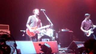 JET-Seventeen-Win Entertainment Centre 9/9/10