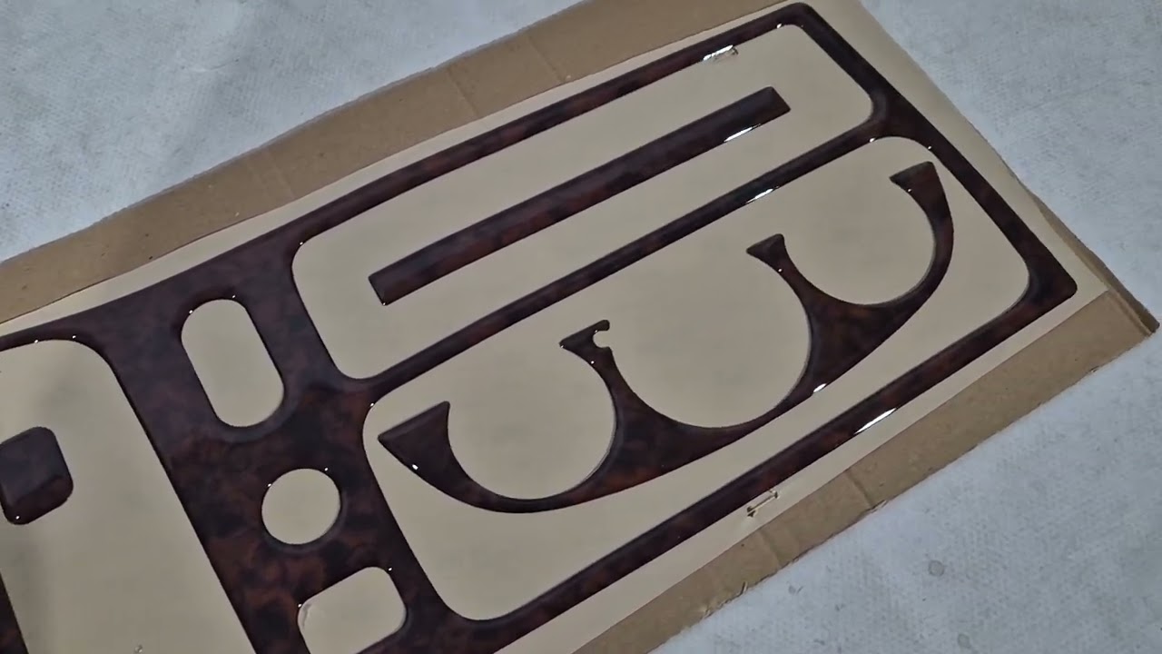 Накладки на панель приборов (1996-2002) Video 2