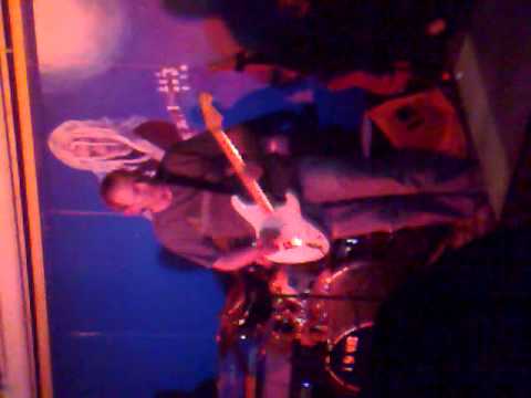 Steve Ferguson Rocks Walkabout