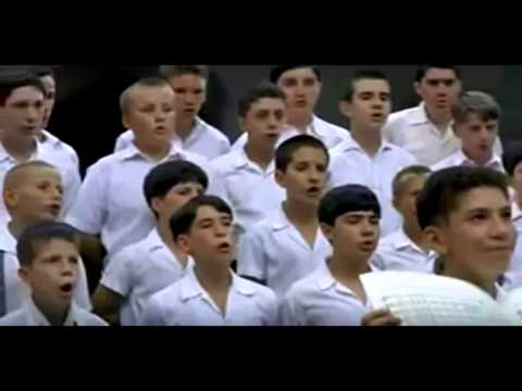UNA BUENA PELICULA PARA VER: 8  (Les Choristes)