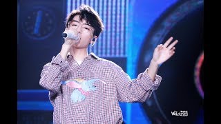 【TFBOYS 王俊凱】TFBOYS王俊凱十九歲生日會俏皮演唱英文單曲《LUCKY》We're so lucky to love you!❤️【Karry Wang Junkai】