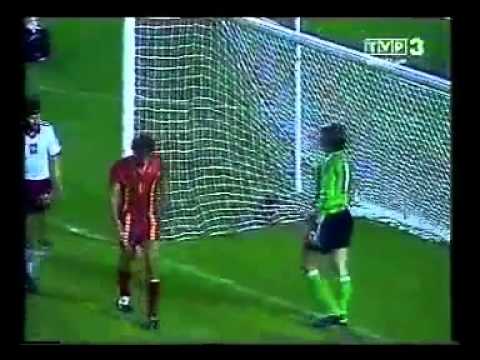 Polska - Belgia 3:0 MŚ 1982.flv