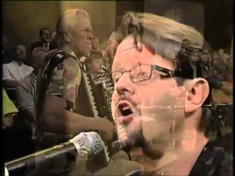 Där ska sången aldrig tystna - Perla Bjurenstedt