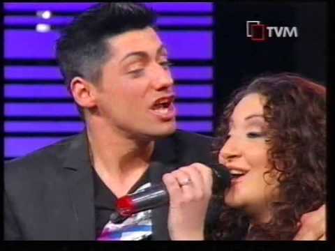 It Tfal Tal Lum - Eleanor Cassar & Glen Vella on Xarabank (Glen Vella Speical 2011)