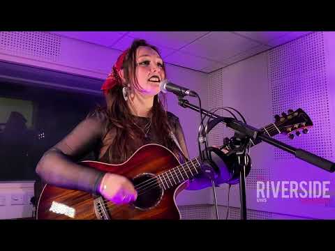 Eve Davidson @ Riverside Sessions