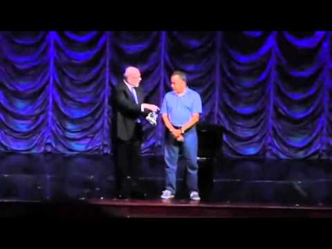 Saturn Magic -Senor Mardo Egg-Bag (Blue) by Martin Lewis - Trick