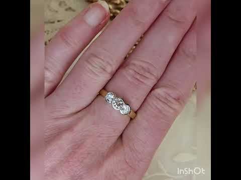 Classic Style Vintage Diamond Trilogy Ring in 18ct Gold - SKU 1077