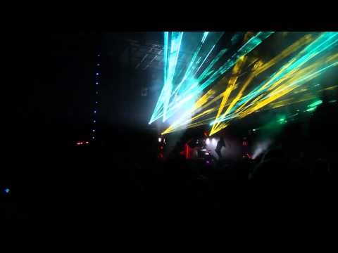 Ghostland Observatory - Piano Man - Starry Nights Music Festival 2010 - SKYe Magazine