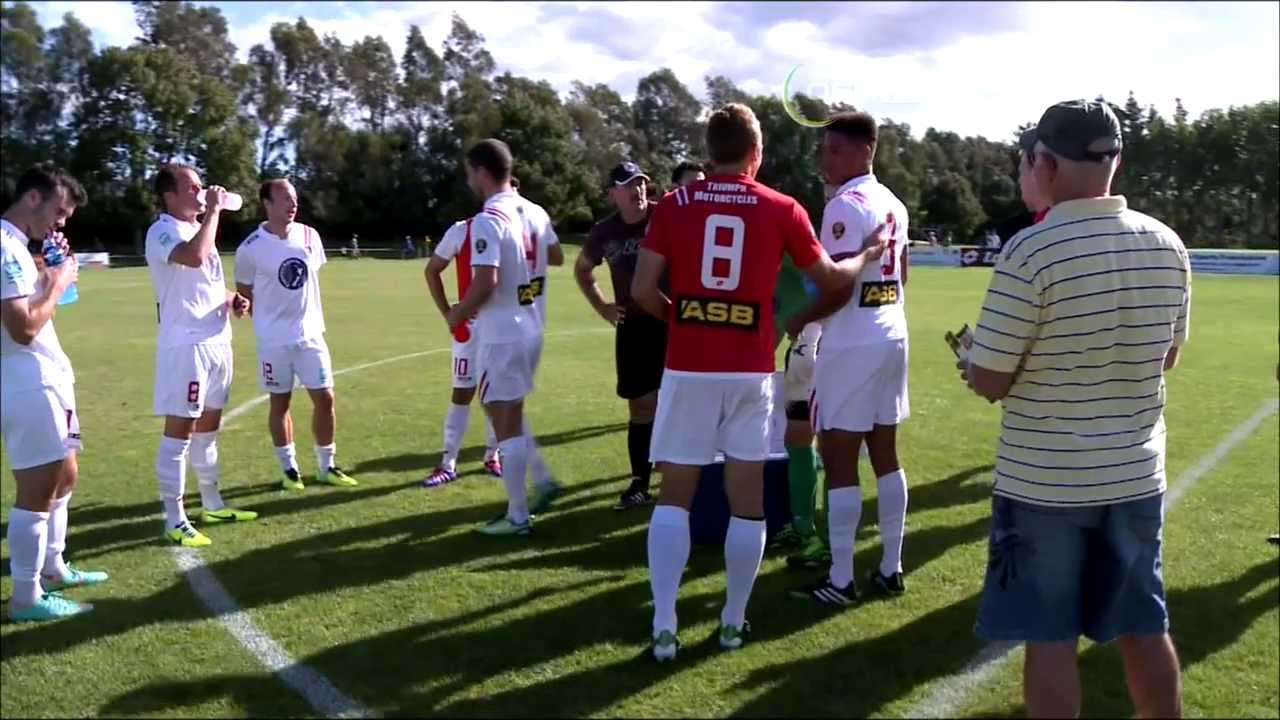 2013/14 ASB Premiership / Round 11 / Waitakere Uni...
