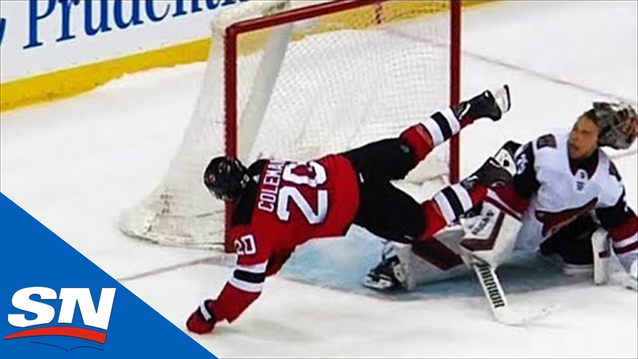 Vidéo: Chucky CHOKE sa vie en fusillade!!!