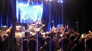 Anti-Flag - The Modern Rome Burning (ending) live Québec 25 Septembre 2010