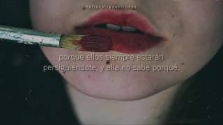 Garden City Movement |  She&#39;s So Untouchable | traducida al español