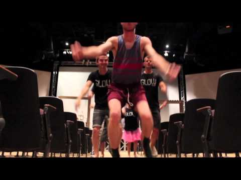 GlowMania: Momentum Style