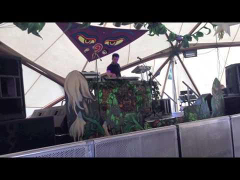 Mumdance | Live @ Bestival 2013 | 1min 25secs AUDIO ONLY