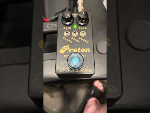3Leaf Audio Proton c2011 - Black & Gold w/ Switches image 10