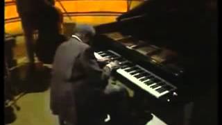 01. Oscar Peterson - Easter Suite - The Last Supper.flv