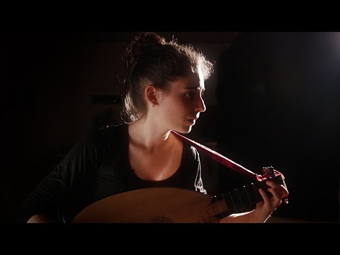Josquin - Mille Regretz (Emma-Lisa Roux, voice and lute)