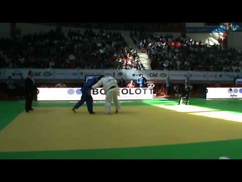 WC BAKU 2011 81  GHVINIASHVILI Paata GEO PSHMAKHOV Arsen RUS