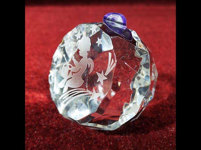 Vídeo relacionado con HOMSFOU Estatuilla De Cisnes De Cristal Pisapapeles Figuras Coleccionables De Cristal Amante Claro Estatuas De Cisnes Centro De Mesa para Mujeres Niñas Fiesta De Navidad