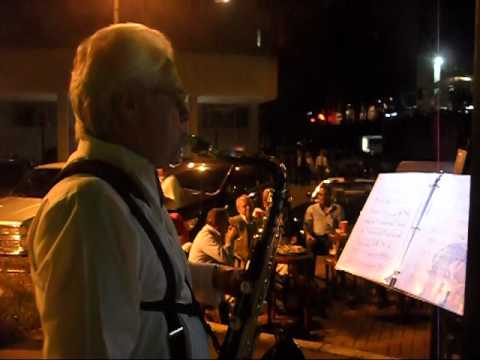 La Noche del Mercedes Benz