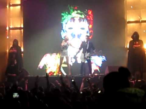 Offer Nissim Feat. Epiphony - Break My World (Offer Nissim remix) LIVE (WWW.OfferNissim.info)