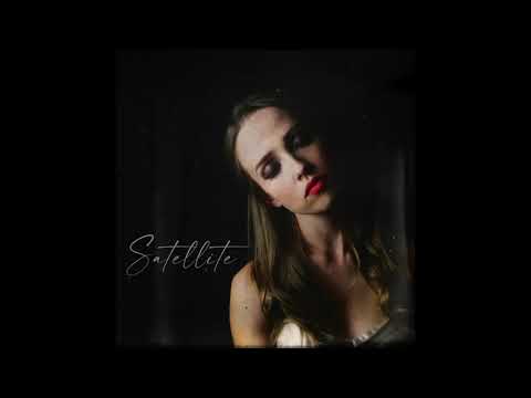 SIØBHAN - Satellite (Audio)